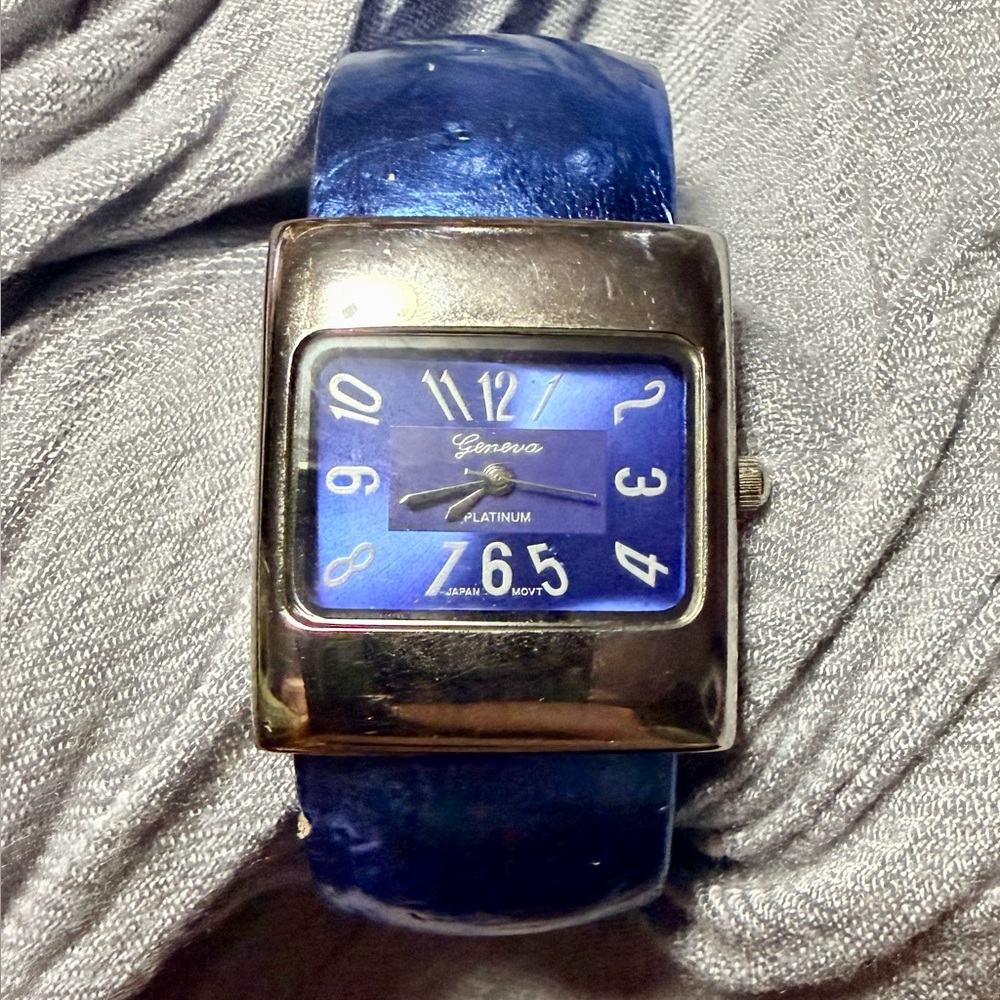Geneva Blue Cuff Bangle Watch Rectangle Dial Y2K Style New Battery